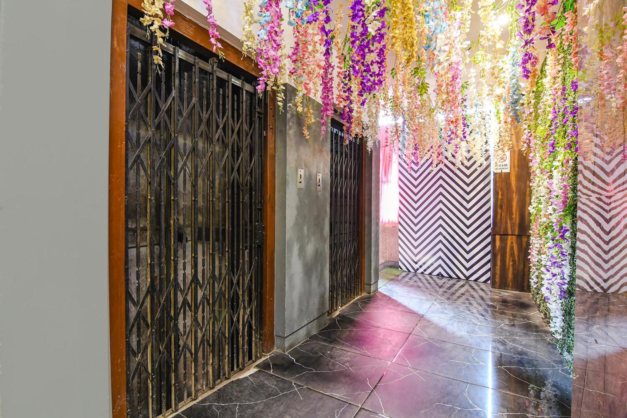 Fabhotel Royal Park Inn - Nr Eden Garden Stadium Calcutta Buitenkant foto