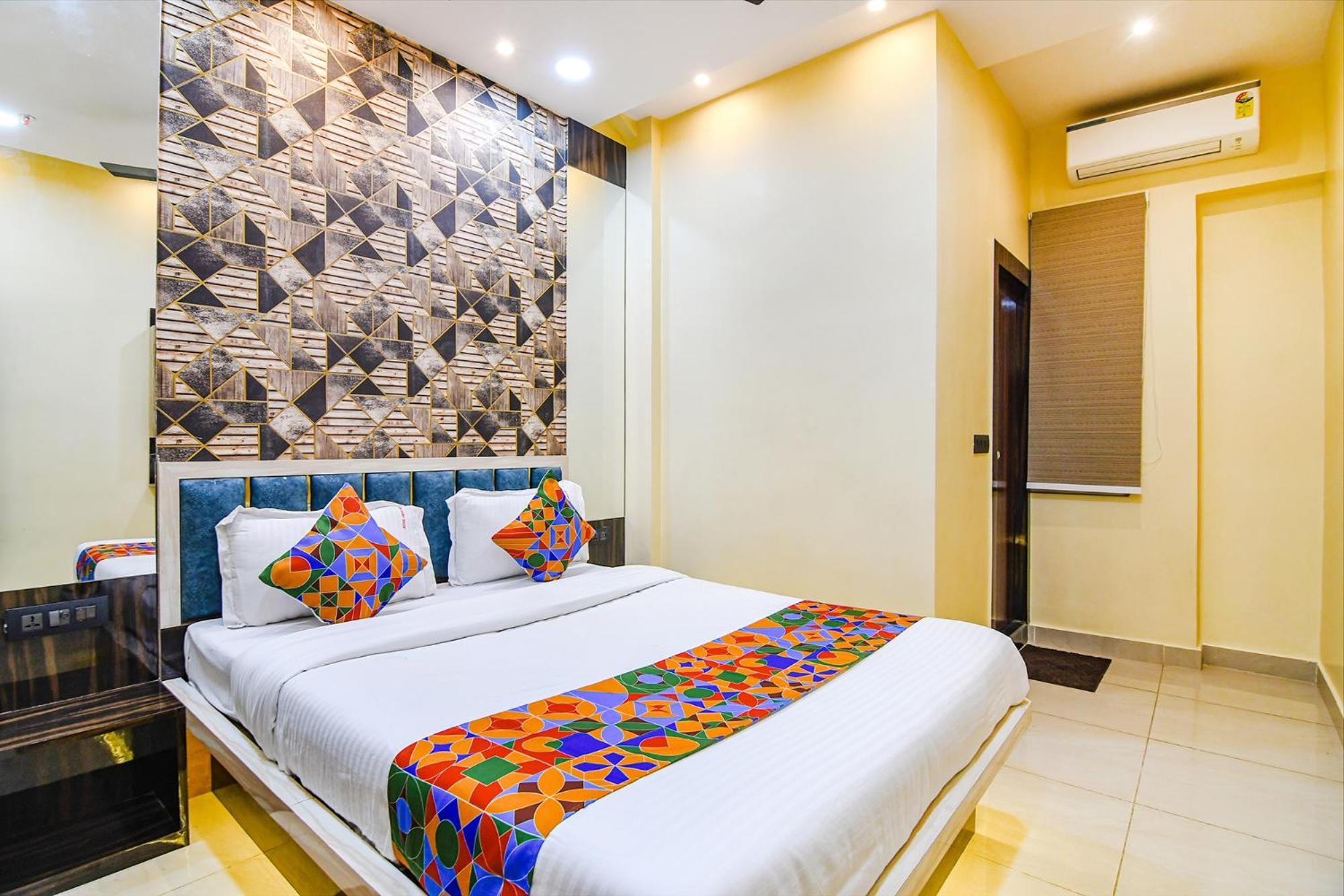 Fabhotel Royal Park Inn - Nr Eden Garden Stadium Calcutta Buitenkant foto